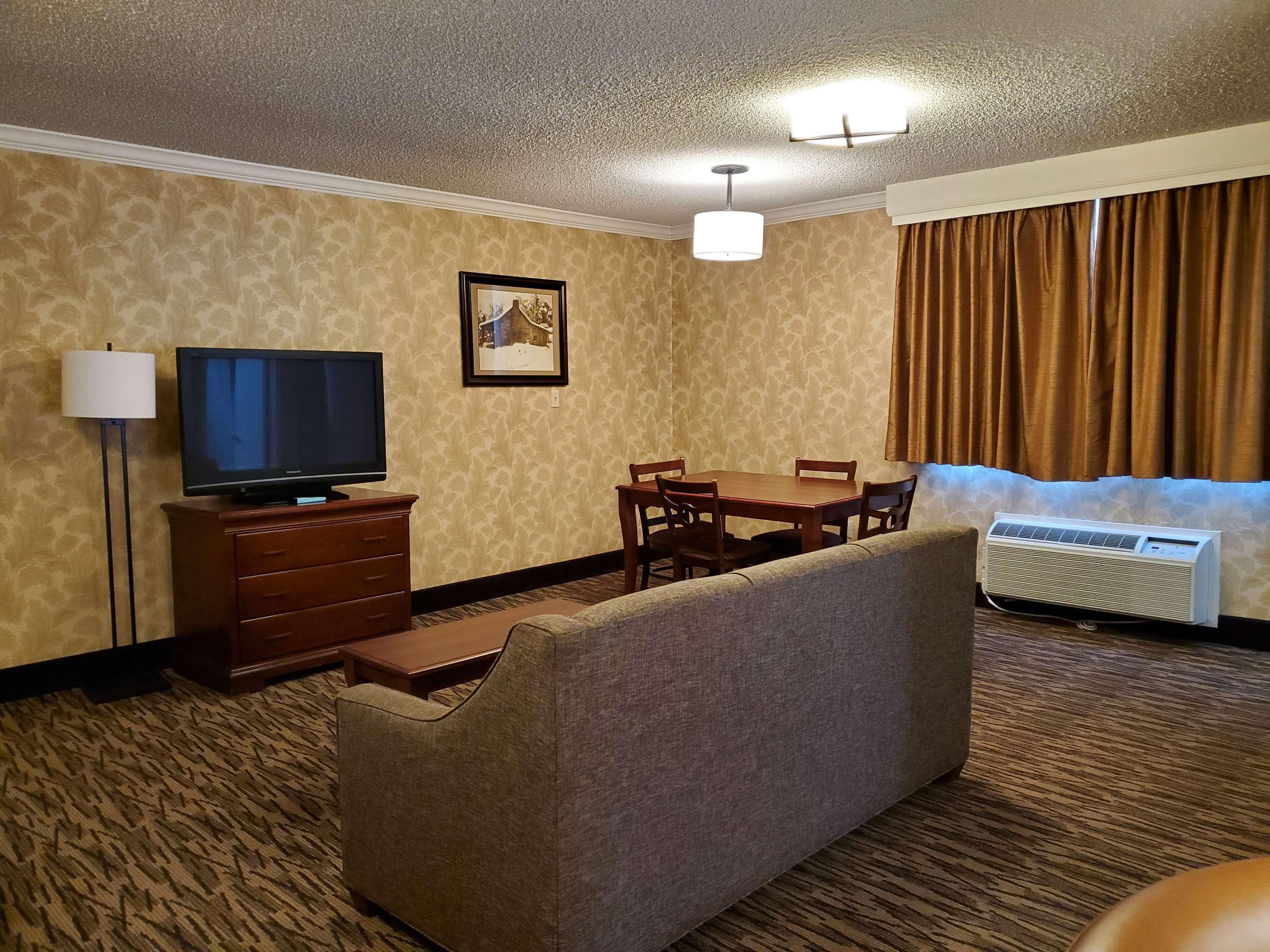 Best Western Plus Humboldt House Inn Garberville Dış mekan fotoğraf