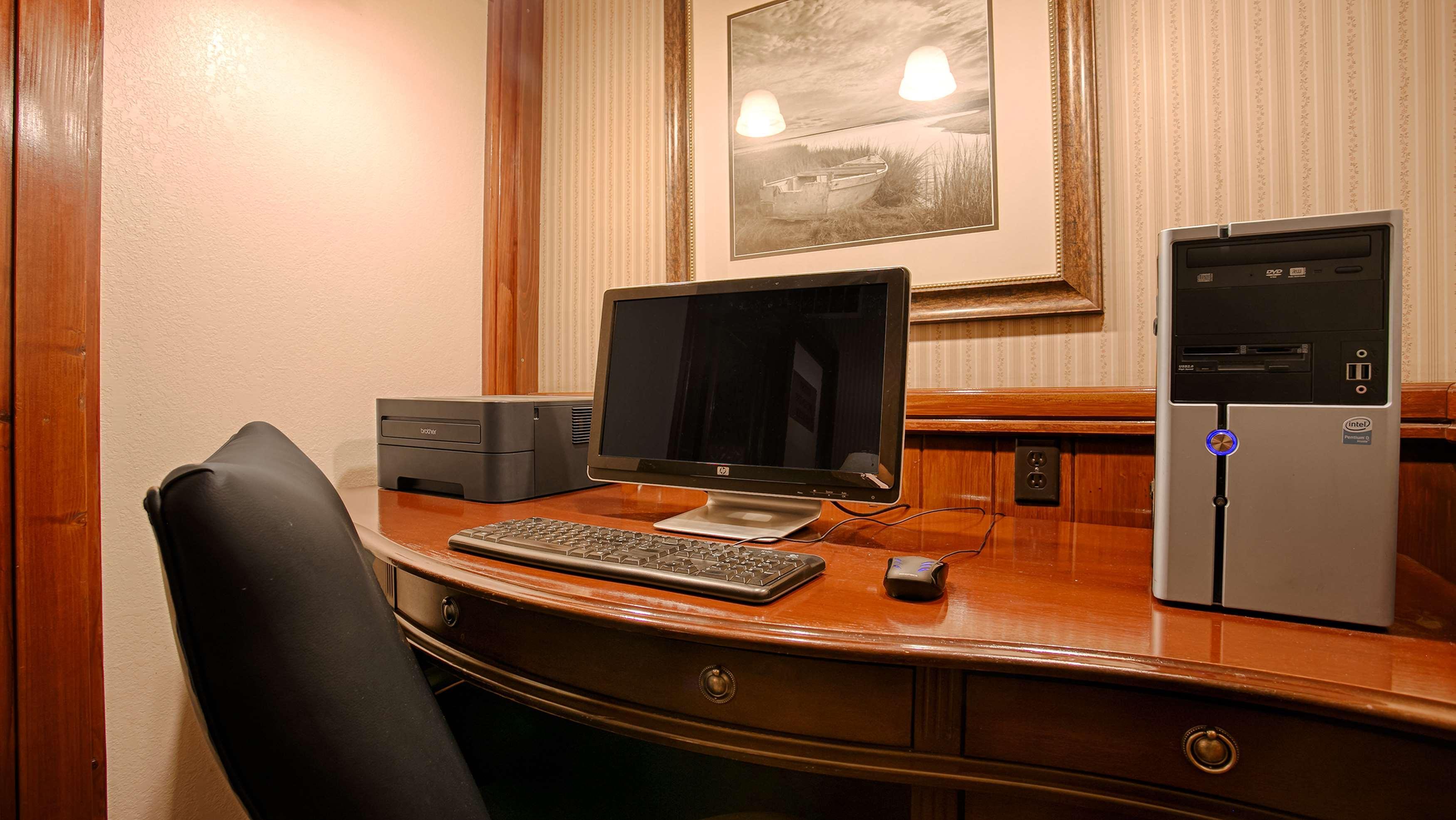 Best Western Plus Humboldt House Inn Garberville Dış mekan fotoğraf