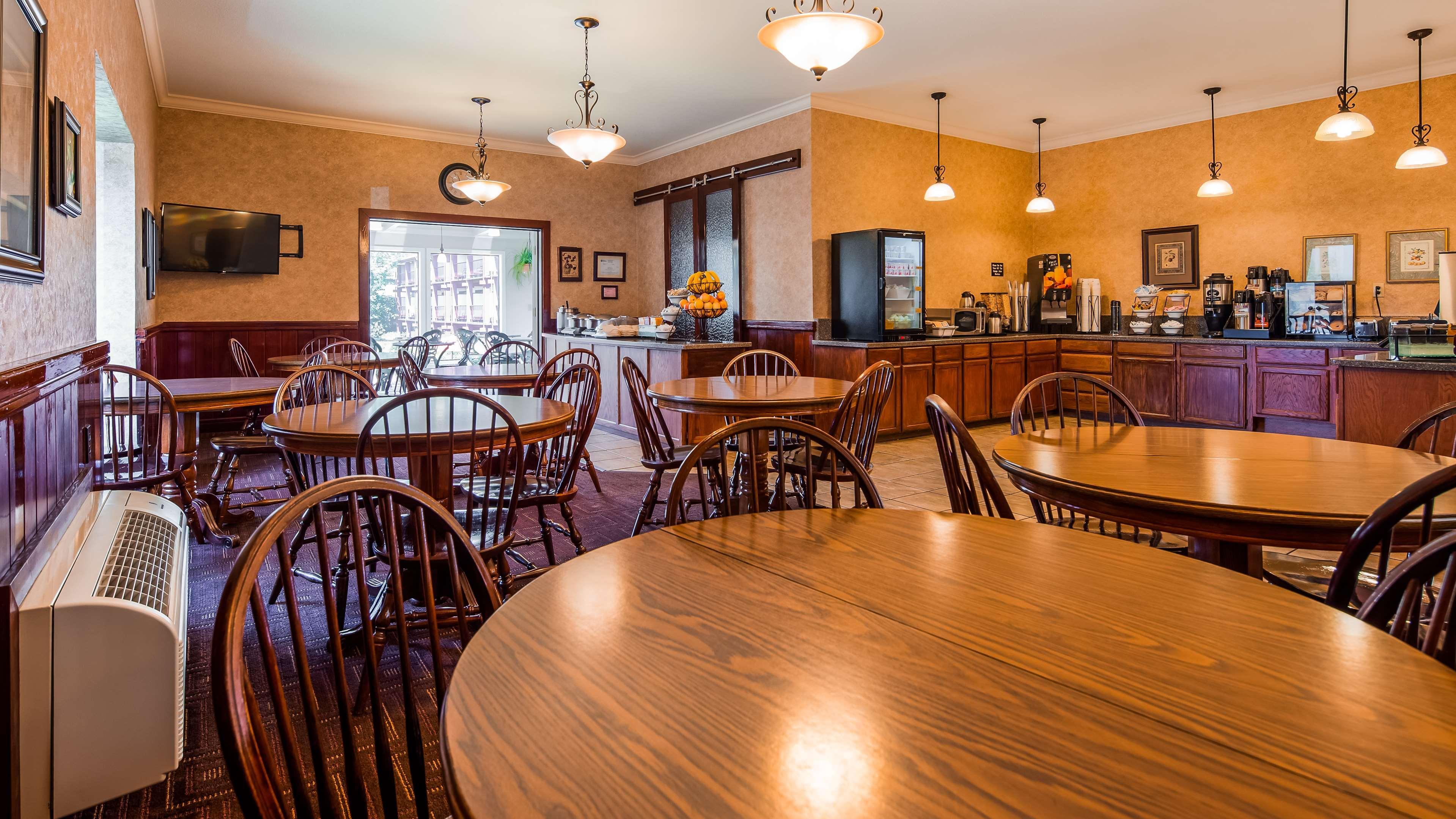Best Western Plus Humboldt House Inn Garberville Dış mekan fotoğraf